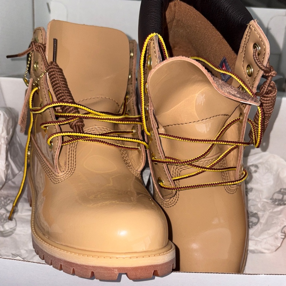 Timberland premium 6in grade school waterproof boots